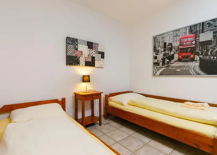 公寓 Miralago - Utoring Apt- B12 By Interhome