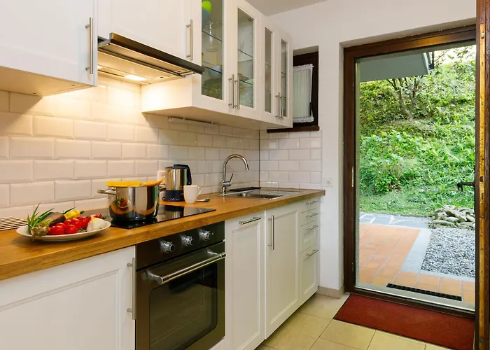 Appartamento Miralago - Utoring Apt- B12 By Interhome