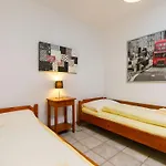 Апартаменты Miralago - Utoring Apt- B12 By Interhome